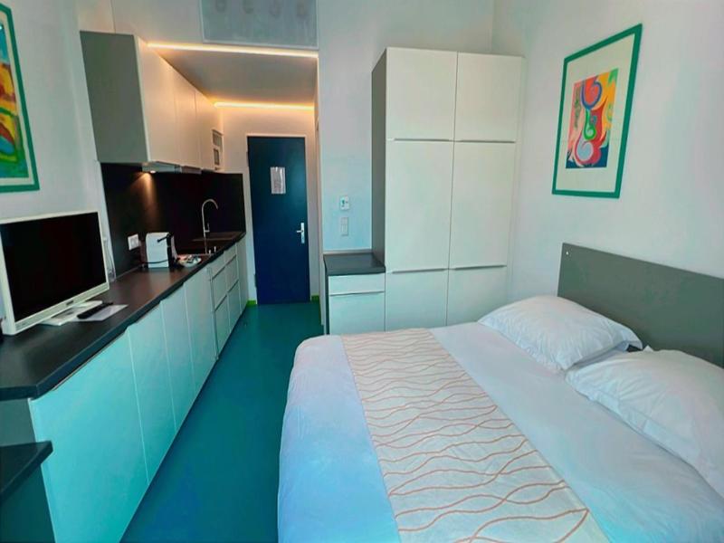 Domus Hotel image