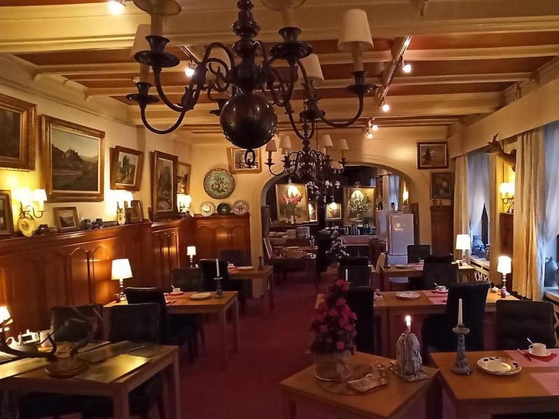 Hotel Le Chalet image