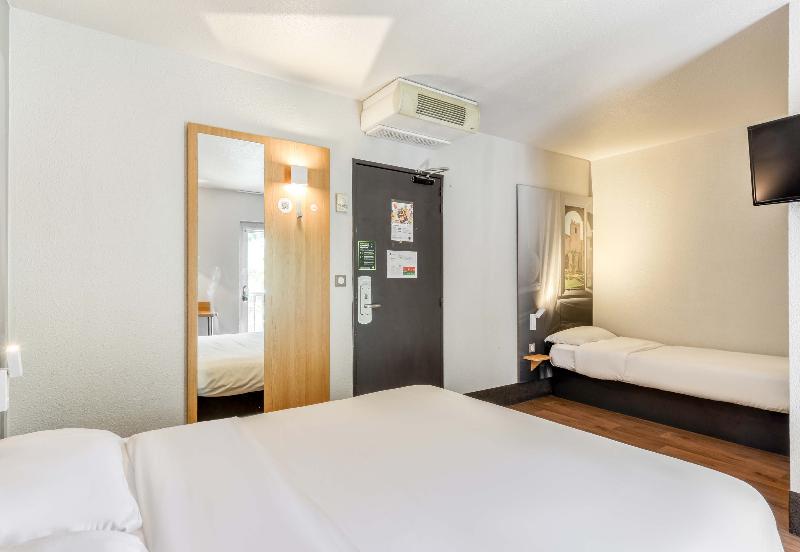 B&b Hotel Narbonne 1 image