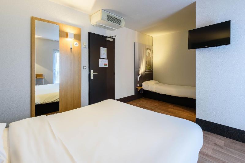 B&b Hotel Narbonne 1 image