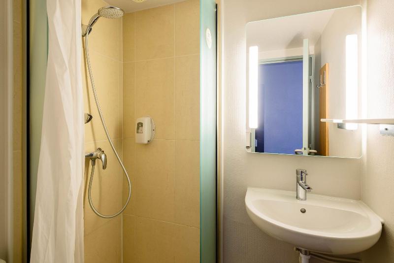 B&b Hotel Narbonne 1 image