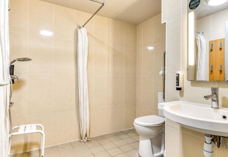 B&b Hotel Narbonne 1 image