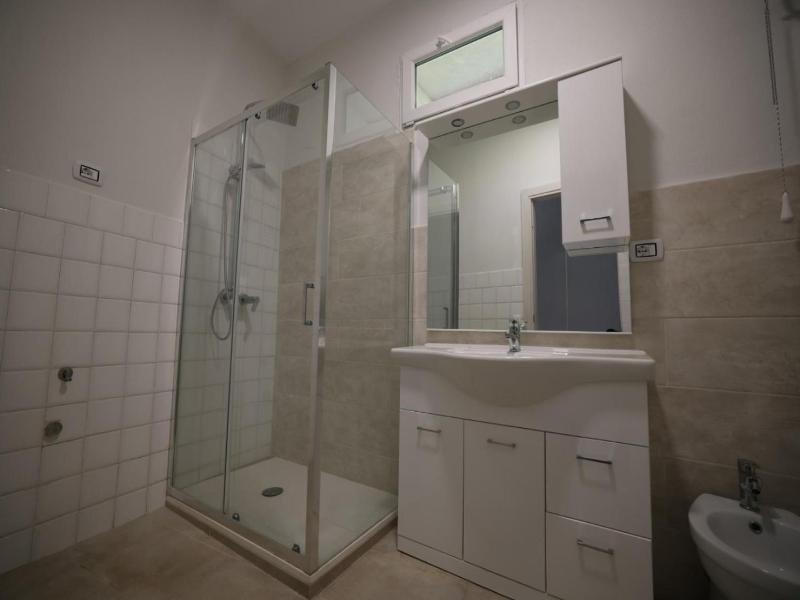 Hostel Bosmi Bed&language Liguria image