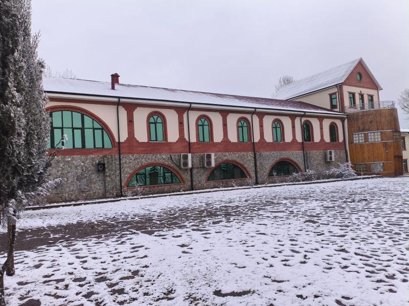 Chabiant Winery Hotel — general view