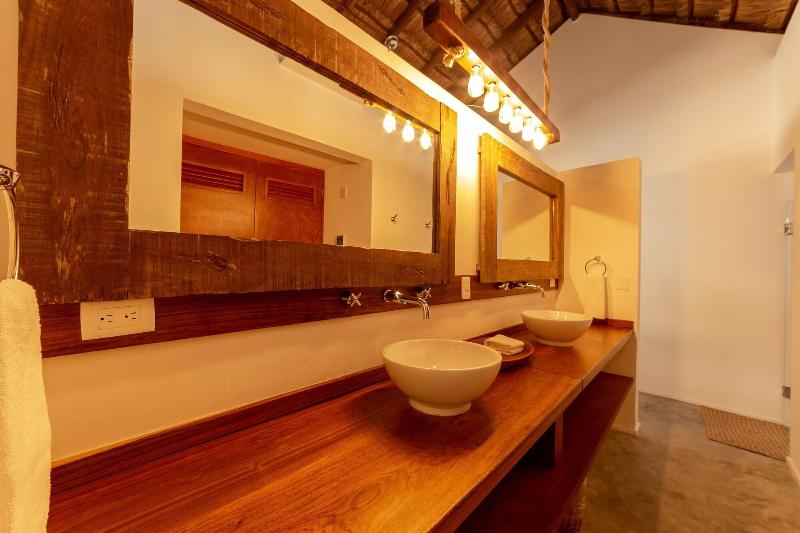 Mimosa Tulum Hotel & Hostel image