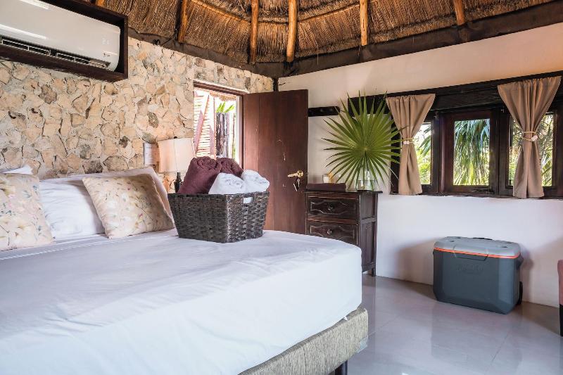 Playa Esperanza Hotel Tulum image