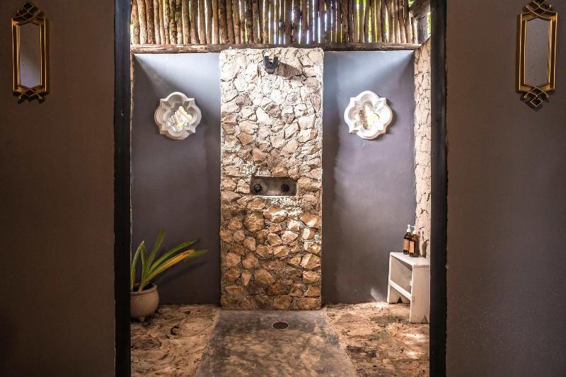 Playa Esperanza Hotel Tulum image
