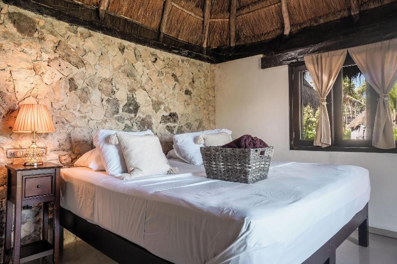 Playa Esperanza Hotel Tulum image