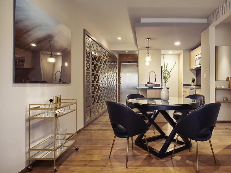 Felix Luxury Plus By Viadora image