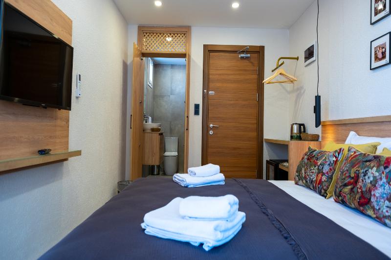 Uva Rooms image