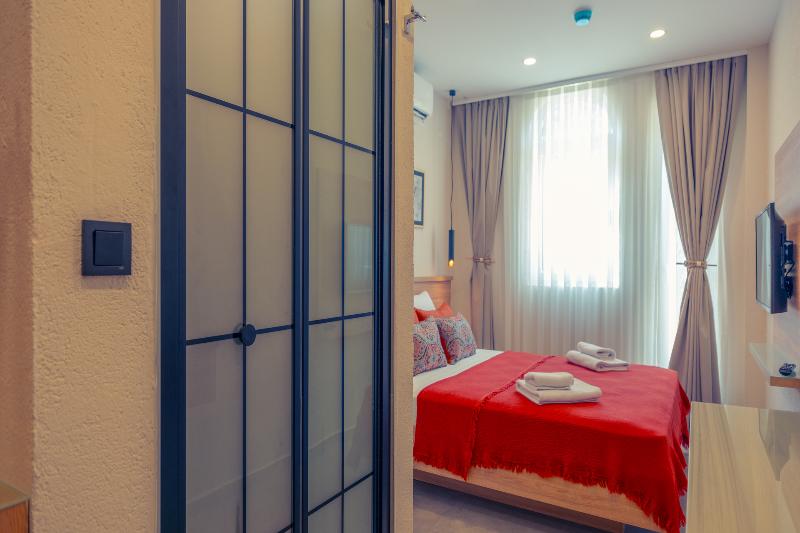 Uva Rooms image