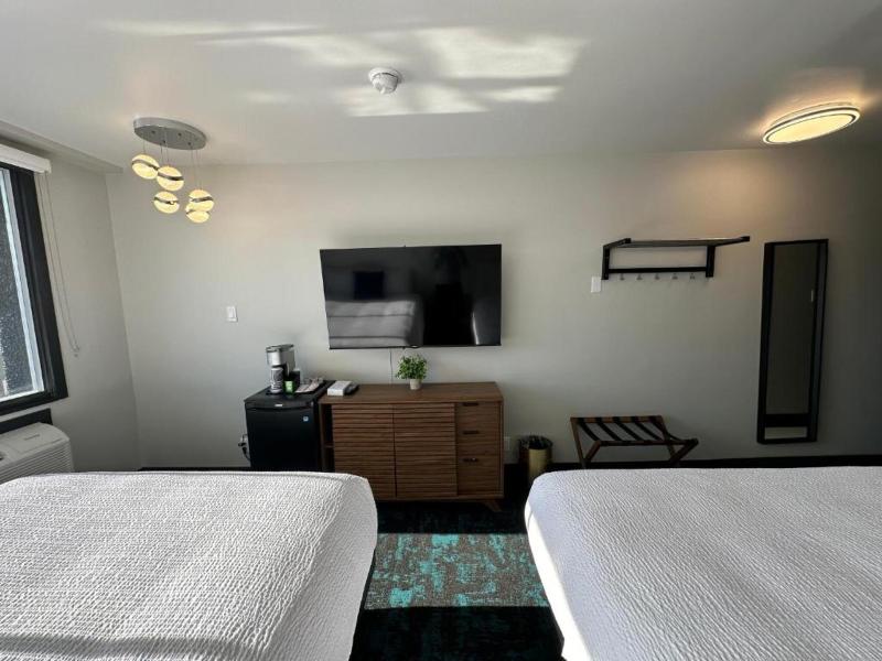 Waterways, A Boutique Hotel image 3