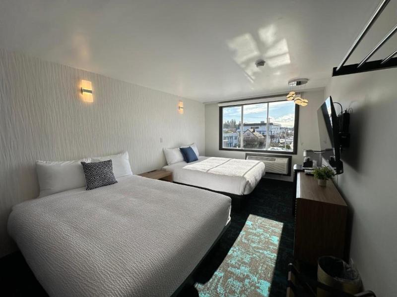 Waterways, A Boutique Hotel image 2