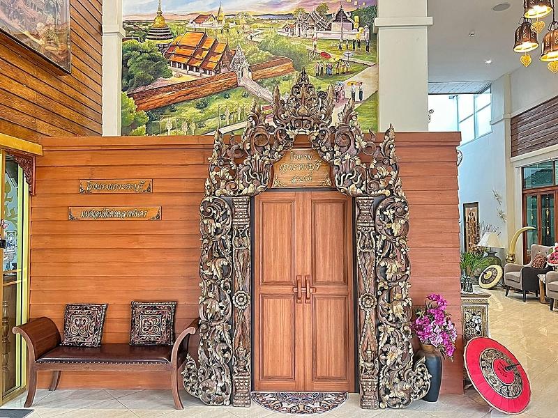 Kokhaburi Hotel By Zuzu image