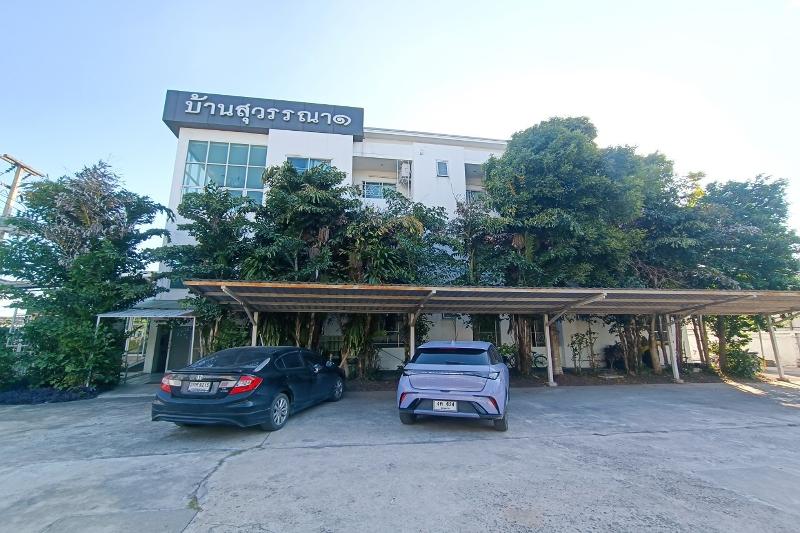 Baansuwanna Hotel By Zuzu image