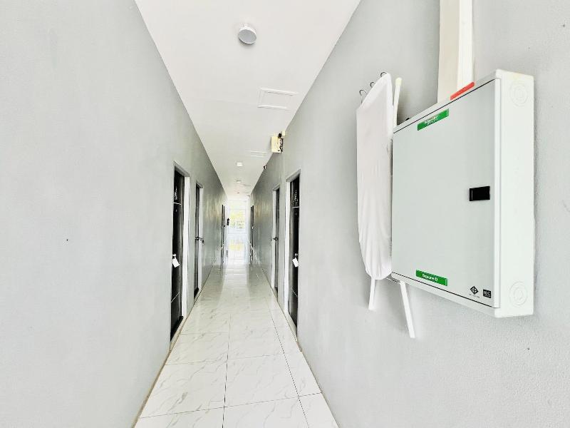 Parichat Bandung Hotel By Zuzu