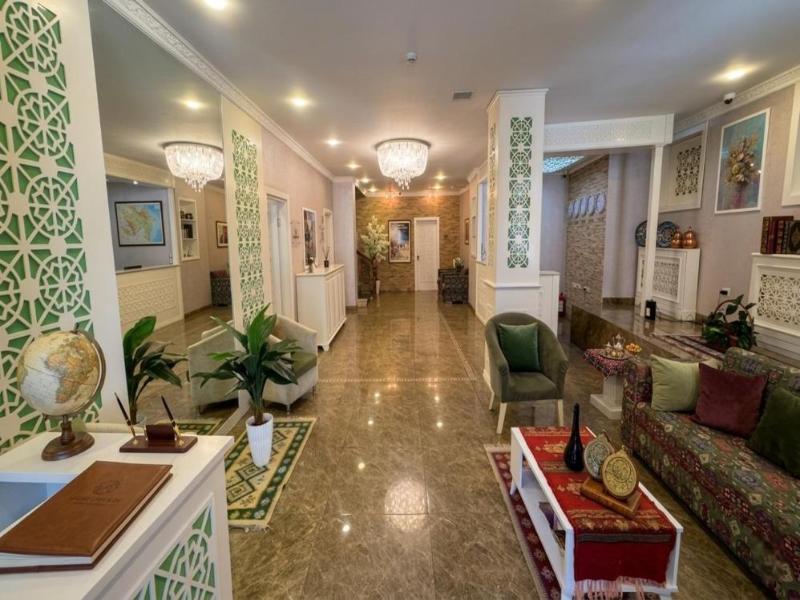 Seven Gates Hotel image