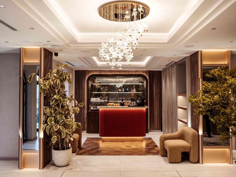 Seven Gates Hotel image