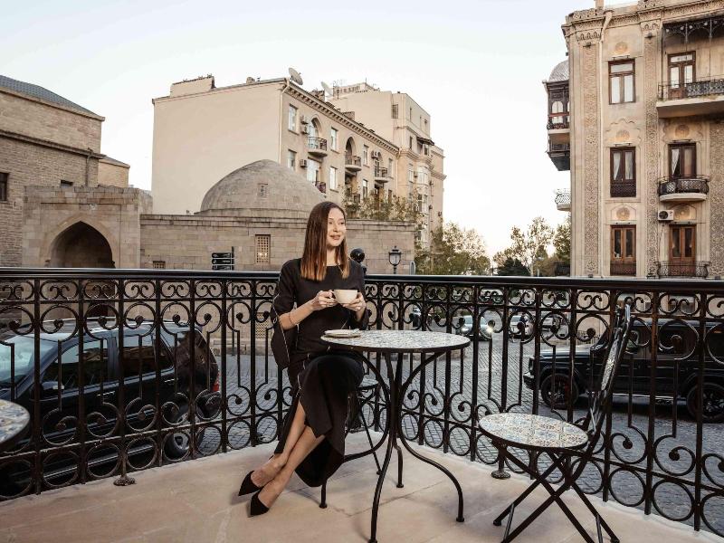 Seven Gates Hotel image
