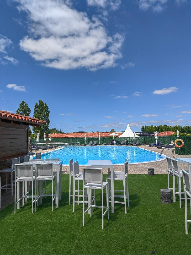 Natura Resorts image