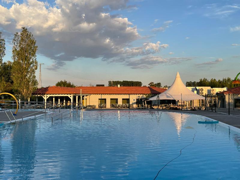 Natura Resorts image