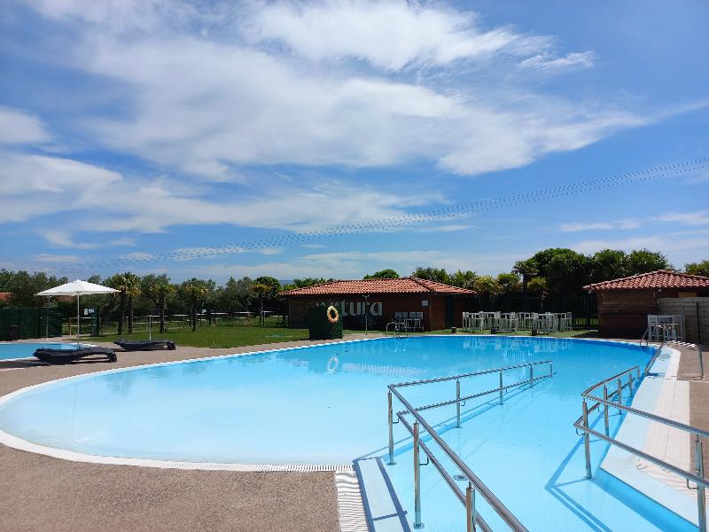 Natura Resorts image
