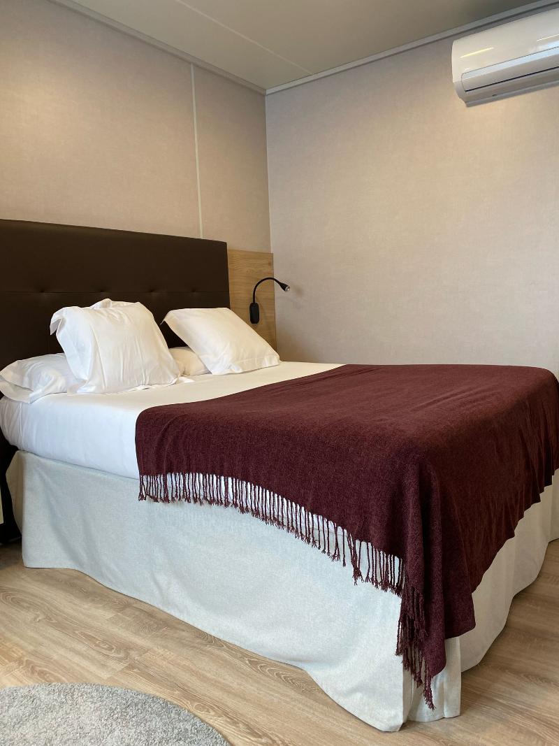 Natura Resorts image