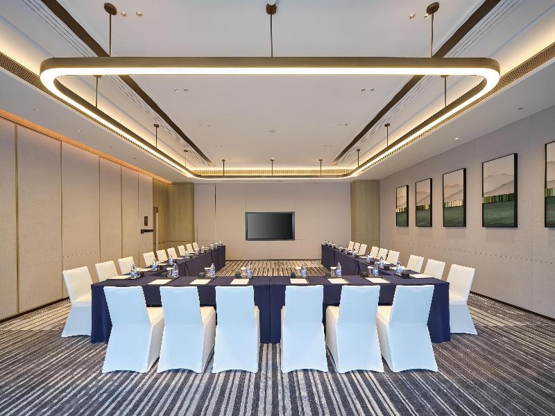 Hilton Jiashan image