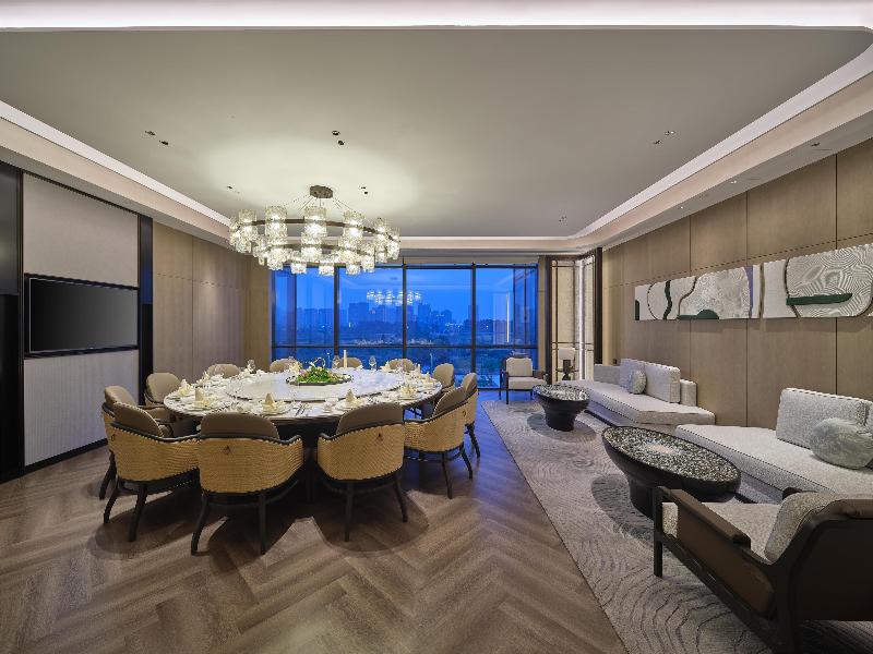 Hilton Jiashan image
