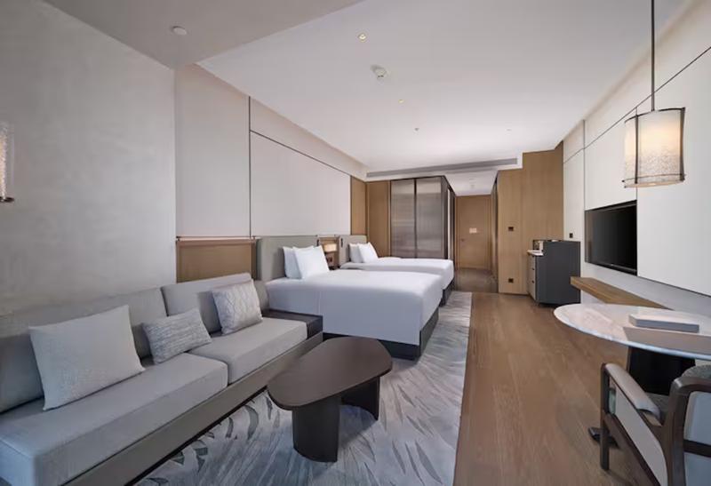 Hilton Jiashan image