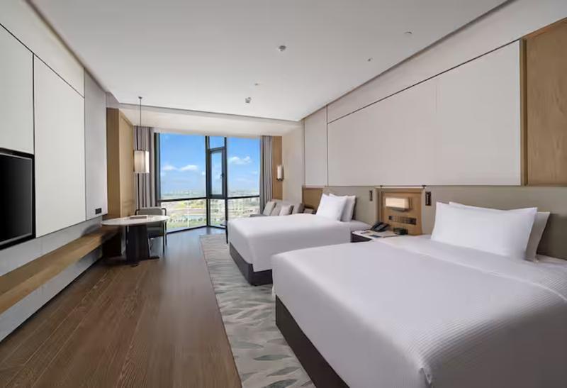 Hilton Jiashan image
