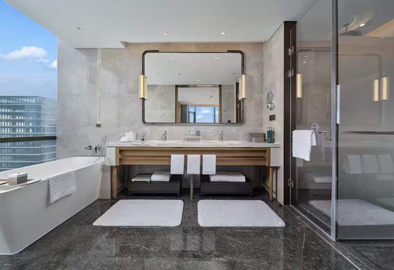 Hilton Jiashan image