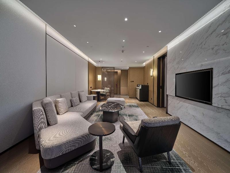 Hilton Jiashan image