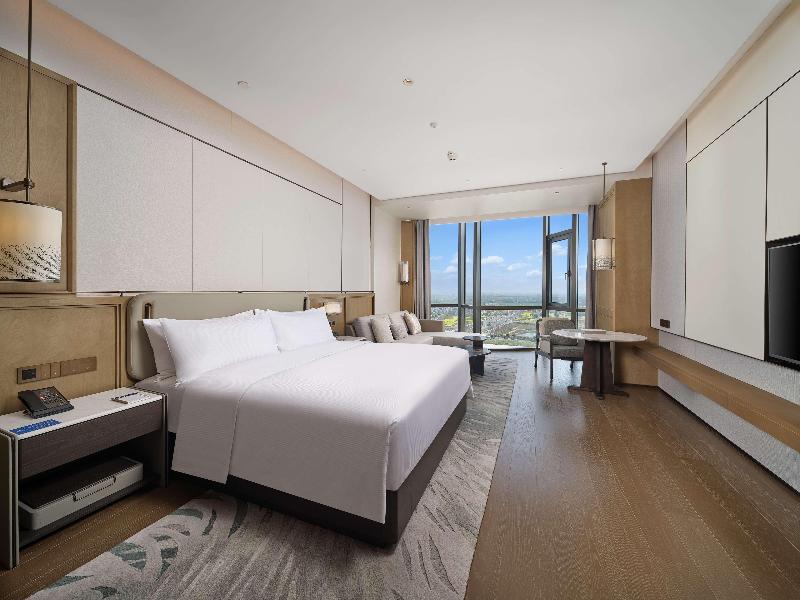 Hilton Jiashan image