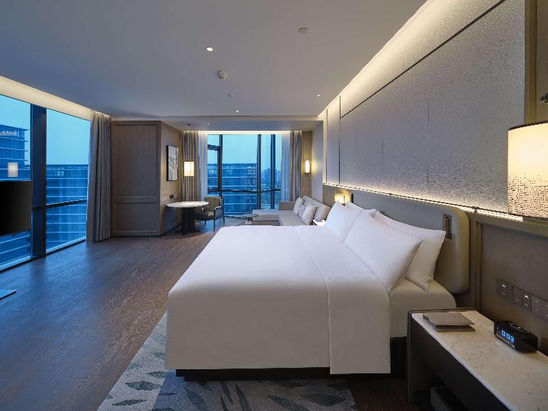 Hilton Jiashan image