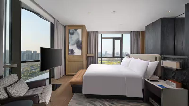 Hilton Jiashan image