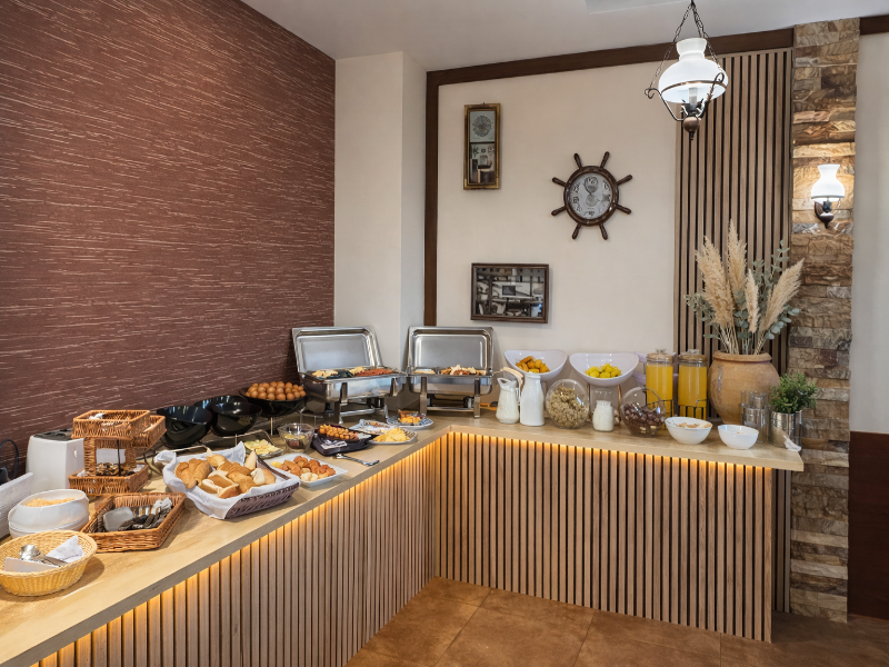 Sea Vista Hotel image