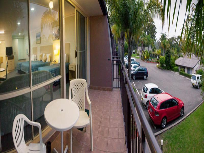 Fairway Motor Inn