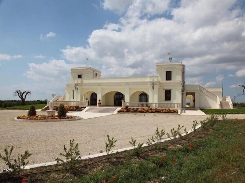 Agri Hotel Conte Salentino image