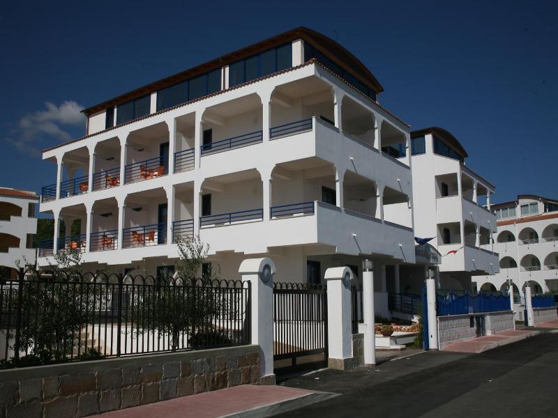 Hotel Yria image