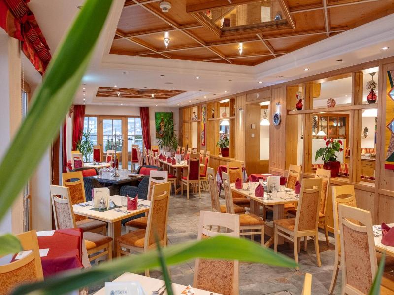 Wellness- Und Familienhotel Egger image