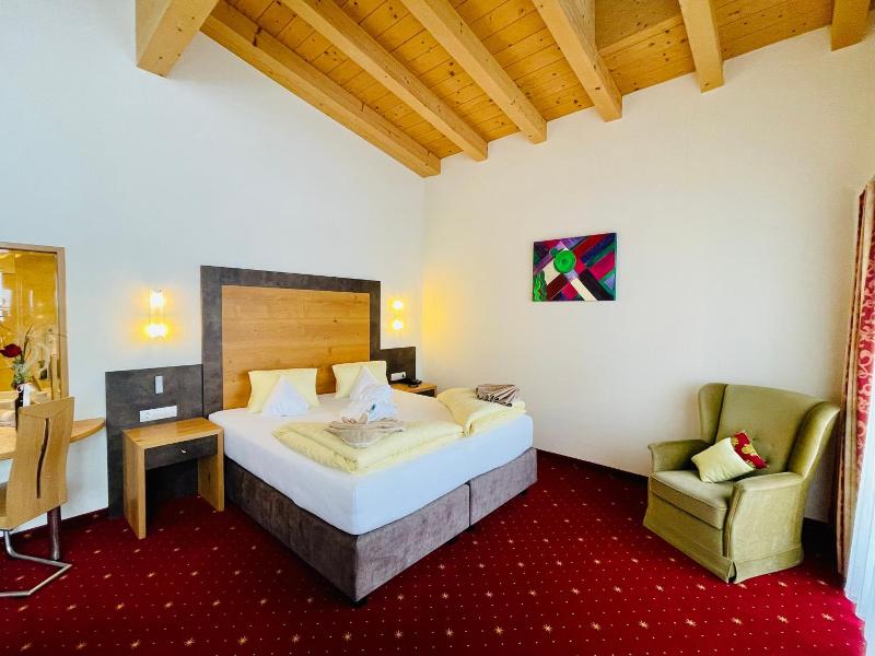 Wellness- Und Familienhotel Egger image