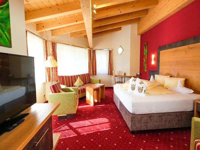 Wellness- Und Familienhotel Egger image