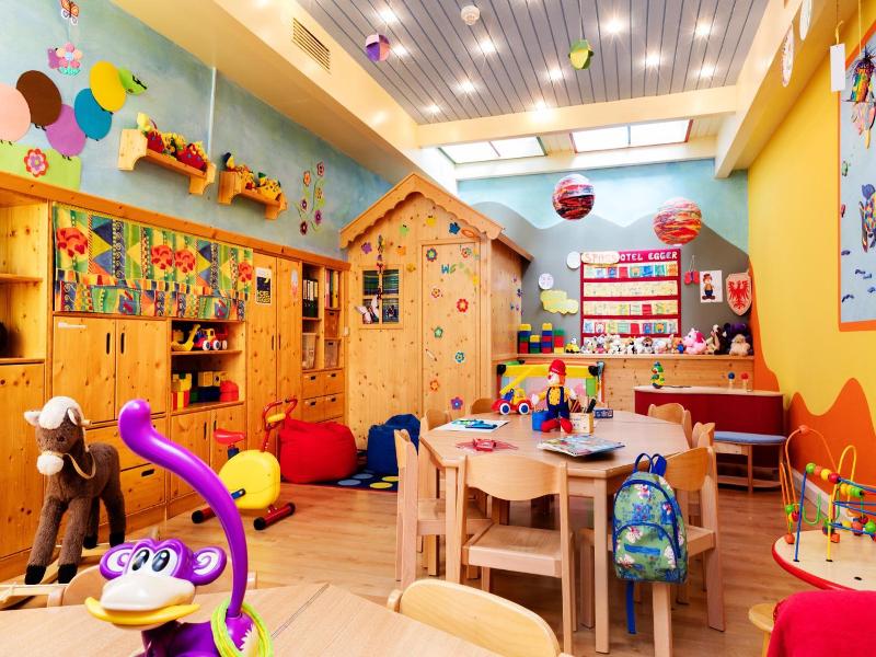 Wellness- Und Familienhotel Egger image