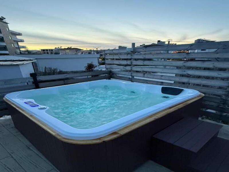 Noa Boutique Hotel image