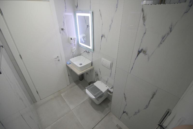 Noa Boutique Hotel image