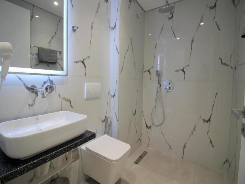 Noa Boutique Hotel image