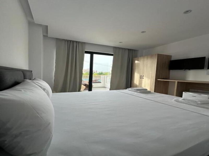 Noa Boutique Hotel image