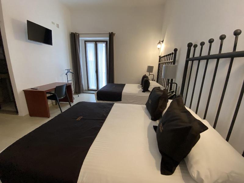 Hotel Plata Condesa image