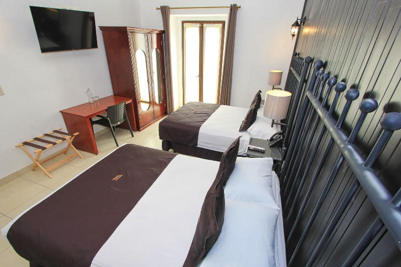 Hotel Plata Condesa image